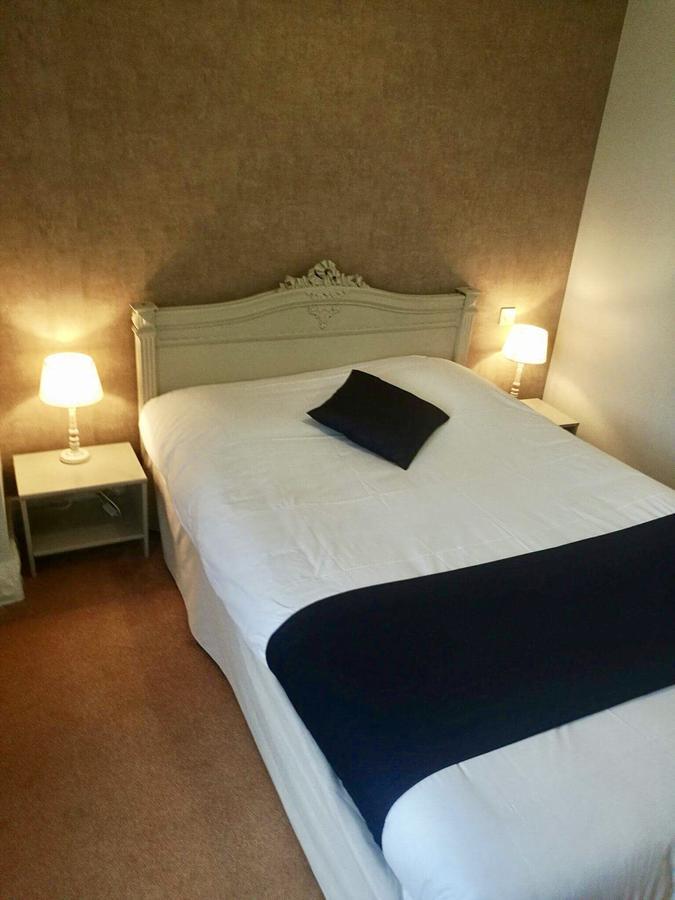 Hotel Le Cheval Blanc Jargeau Zewnętrze zdjęcie